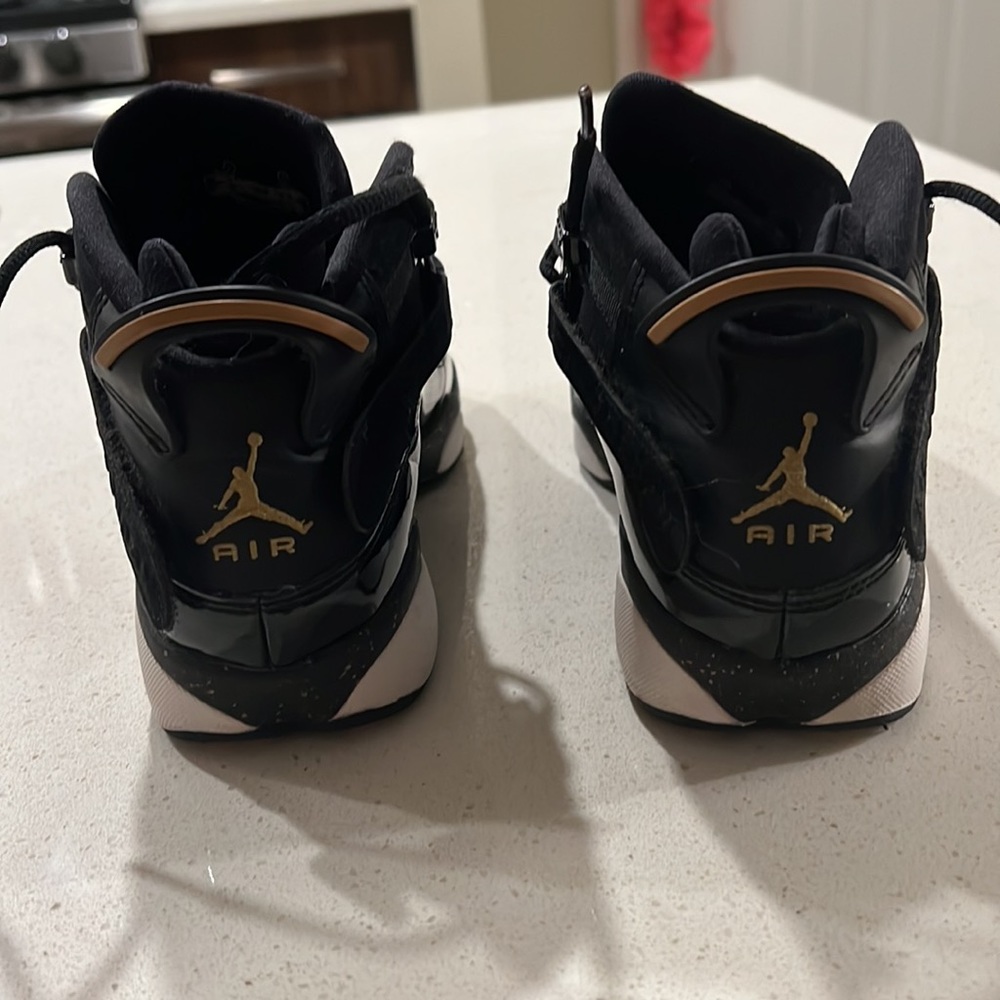 Jordan 6 Rings - Picture 4 of 6